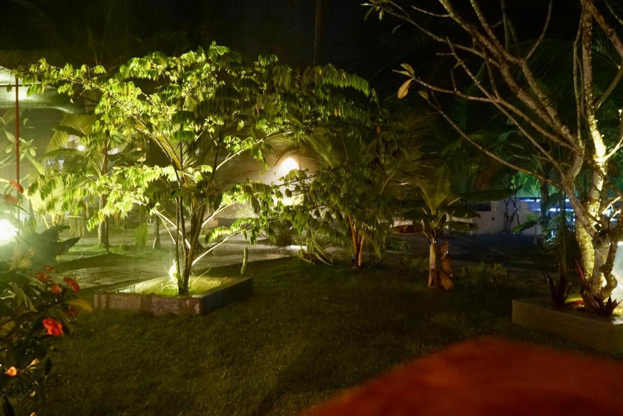 Red Coconut Villa Bentota Dış mekan fotoğraf